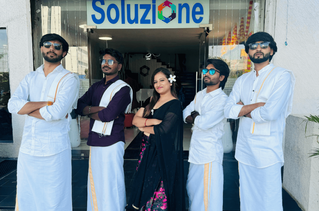 Traditional Day Diwali Celebration | Soluzione